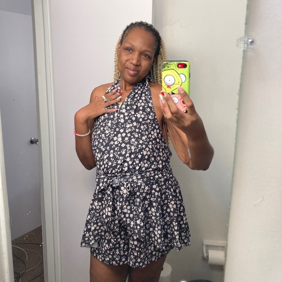 Meet your Posher, Millicent - Picture 3 of 3